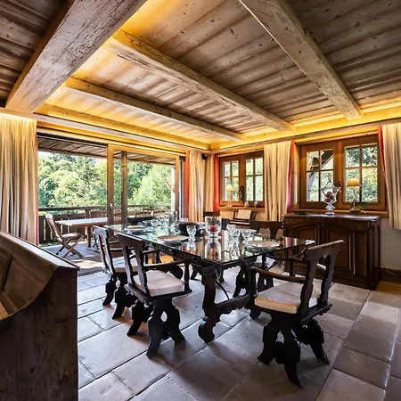 Chalet Mandarine Blanche - Pour 12 Personnes 824